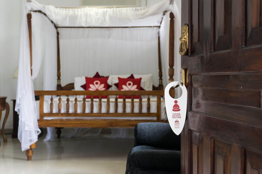 Ferienwohnung Dew Grand Regency Bataduwa Exterior foto