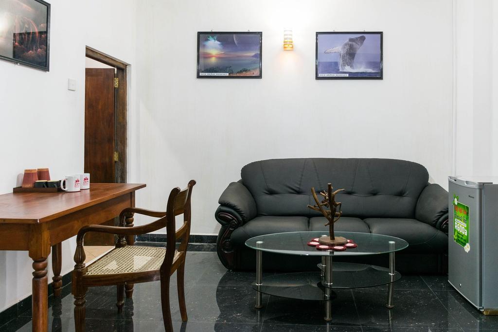 Ferienwohnung Dew Grand Regency Bataduwa Exterior foto