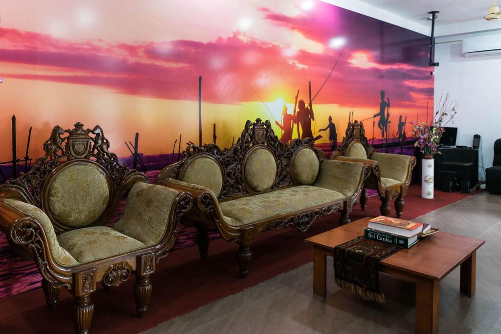 Ferienwohnung Dew Grand Regency Bataduwa Exterior foto